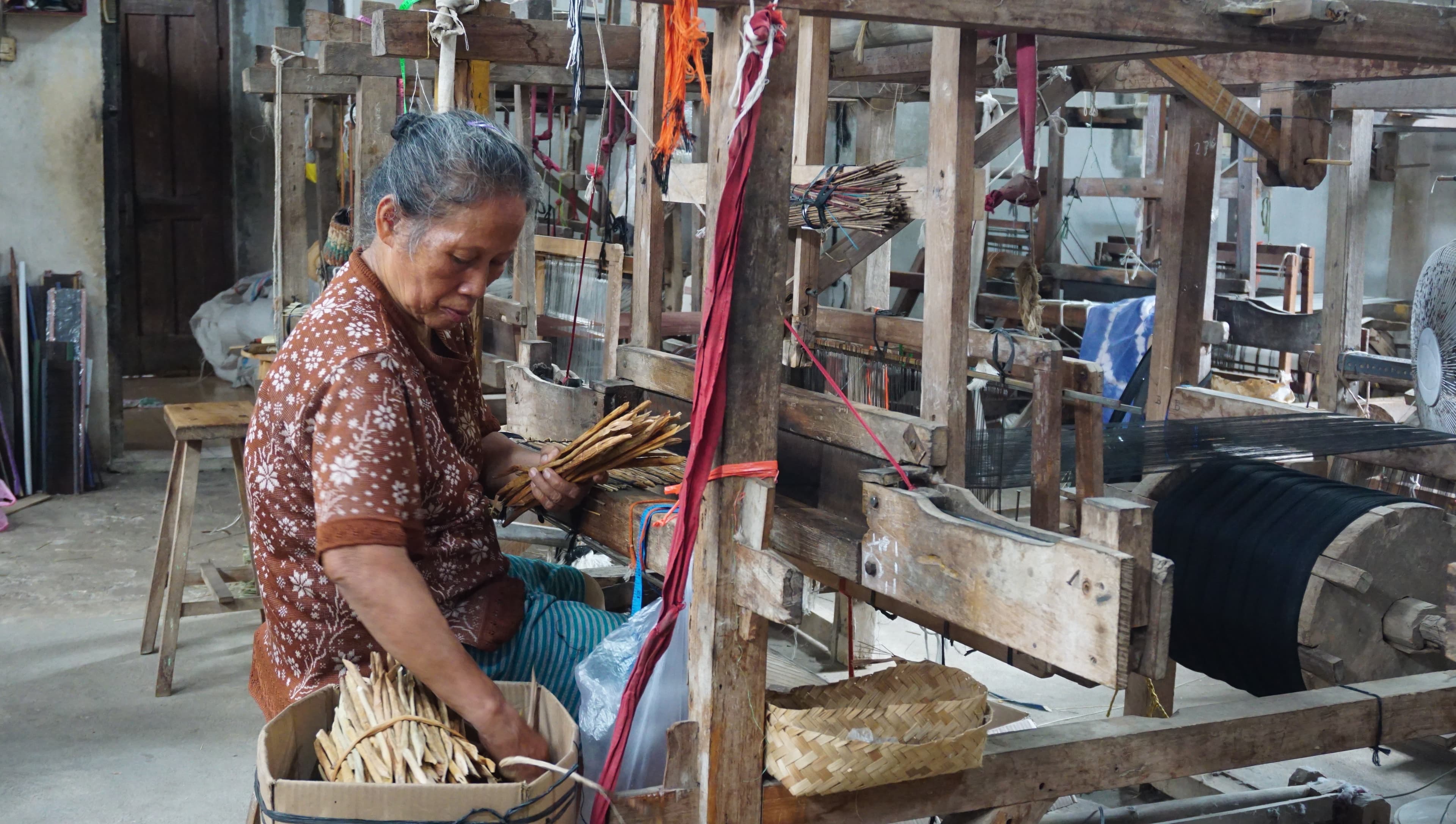 Meningkatkan Ekonomi Petani